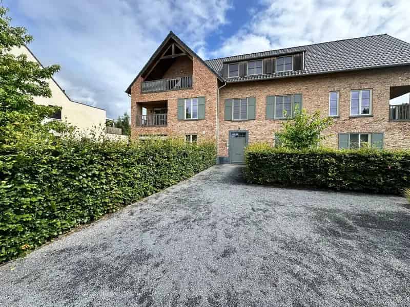 Gelijkvloersappartement 2 slaapkamers nabij centrum en E34