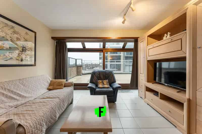 Lichtrijk Appartement met Groot Terras Middelkerke