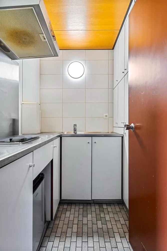 Appartement te koop St Kruis: Lichtrijk gelijkvloersappartement met terras