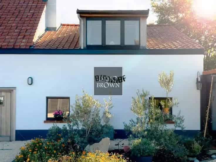 Moderne BEN Villa Te Koop 4 slaapkamers Grote Tuin Garage