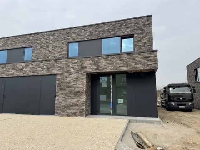 Huis te huur in Viane - Lichtrijke woning