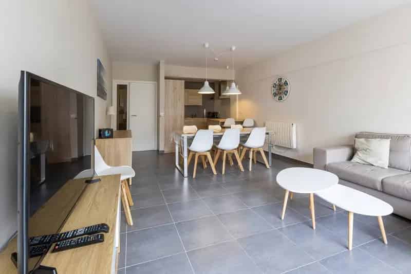 Gerenoveerd Appartement Koksijde 3 Slaapkamers Zeezicht