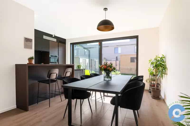 Huis te huur Regattawijk: 4 slaapkamers, tuin, EPC A+