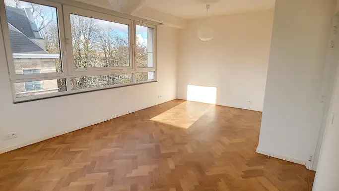 Appartement te huur in Rue Fourmois 2, Elsene - Dewaele