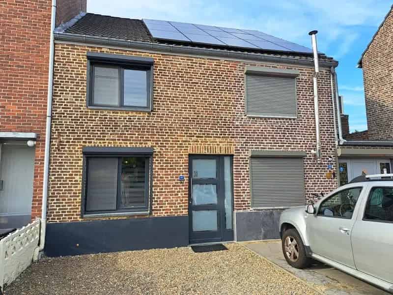 Charmante Rijwoning te Rekem Lanaken