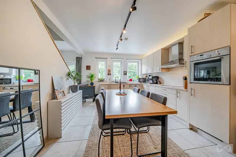 Bel-etagewoning te koop in Bouffioulx