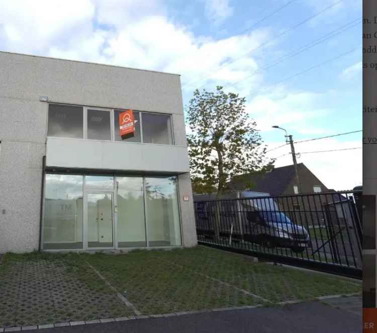 Opslagruimte/ Kantoorruimte te huur van 180m²