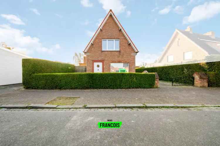 Huis te koop Zandvoorde: Ruime gezinswoning met tuin