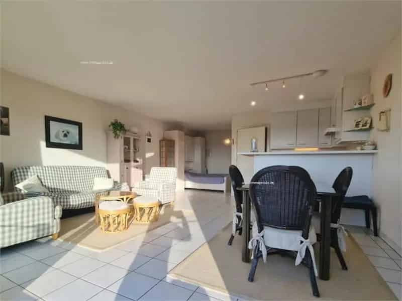 Studio te koop De Panne Strand 100m Panoramisch Zicht