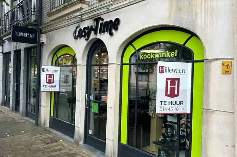 Commerciële Winkel te Mol 100m²  Garage Opbergkelder 150m²