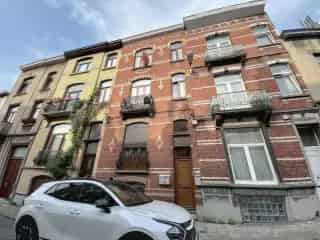 Duplex te Koop Schaarbeek - Gerenoveerd - Nabij Josaphatpark