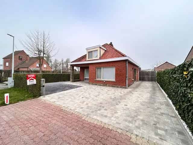 Villa te koop Lauwe 3 garages ruime tuin