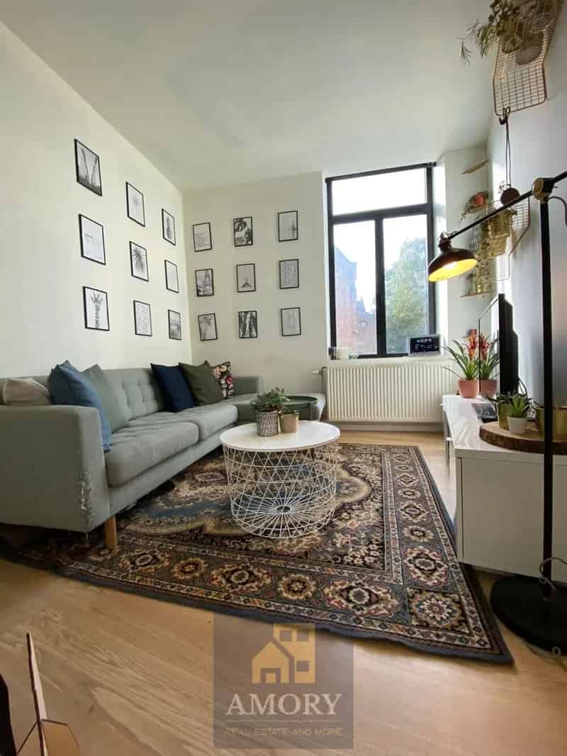 Huis te koop Gent Rooigem: gerenoveerde woning
