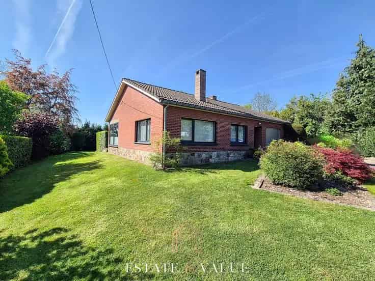 Bungalow Te Koop Renovatie Onbekend