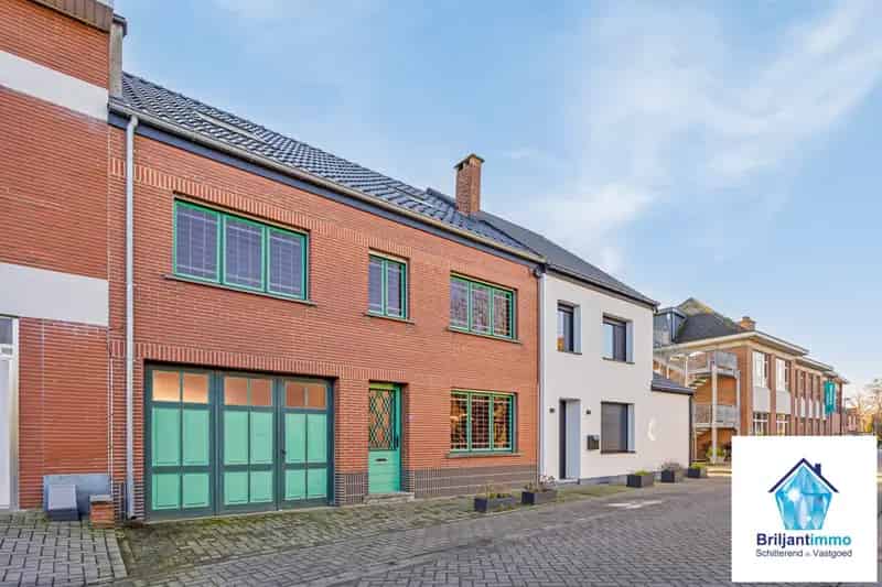 Ruime gezinswoning te koop in Weerde 6 slaapkamers
