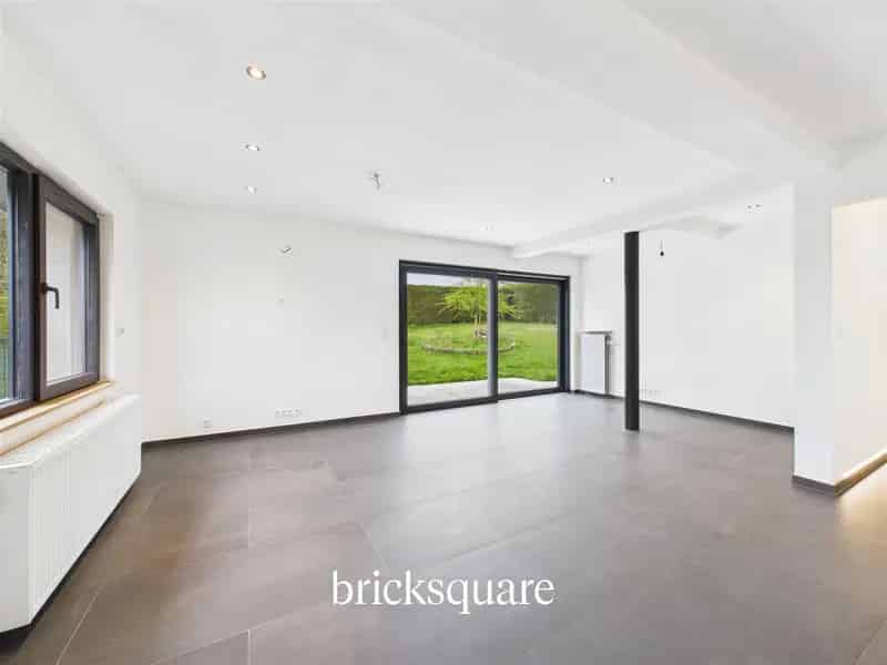 Huis te huur Léglise: 139m² woning met grote tuin en uitbreidingsmogelijkheden