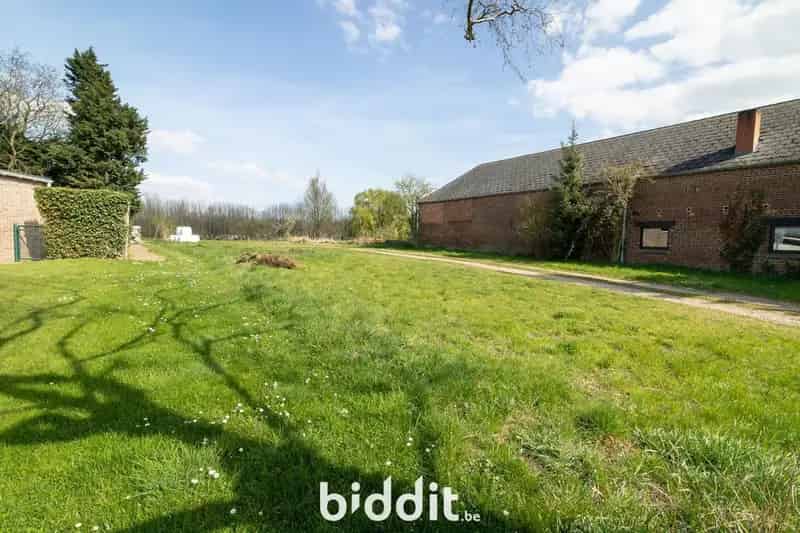 Bouwgrond Alken - 8a 30ca - Stedenbouwkundig Attest