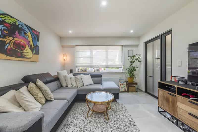 Gerenoveerde 3 Slaapkamer Huis te Koop Dendermonde