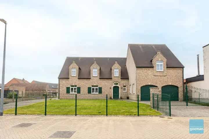 Huis te koop in Dendermonde 403m²