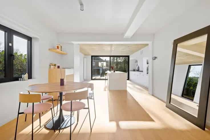 Recent gerenoveerde woning Schilde