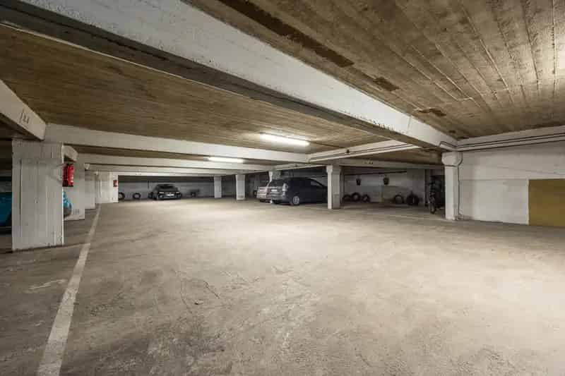 Garage te huur 60 parkeerplaatsen Borgerhout
