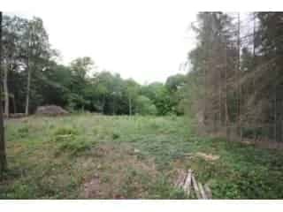 Bouwgrond te koop in Roly met vijver en bouwvergunning