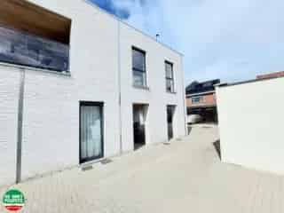 Parking te Huur Oostkamp Carport Den Amber