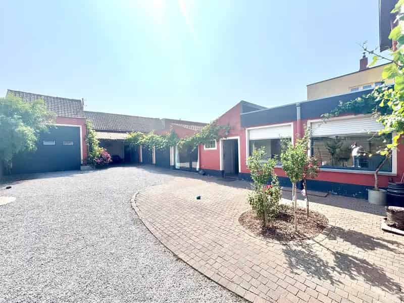HOB MET 3 SLPKS TUIN MAGAZIJN 562 M2