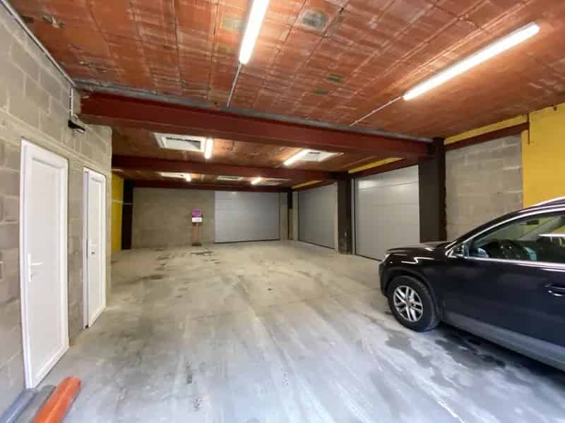 Magazijn te huur Gent 1088m2