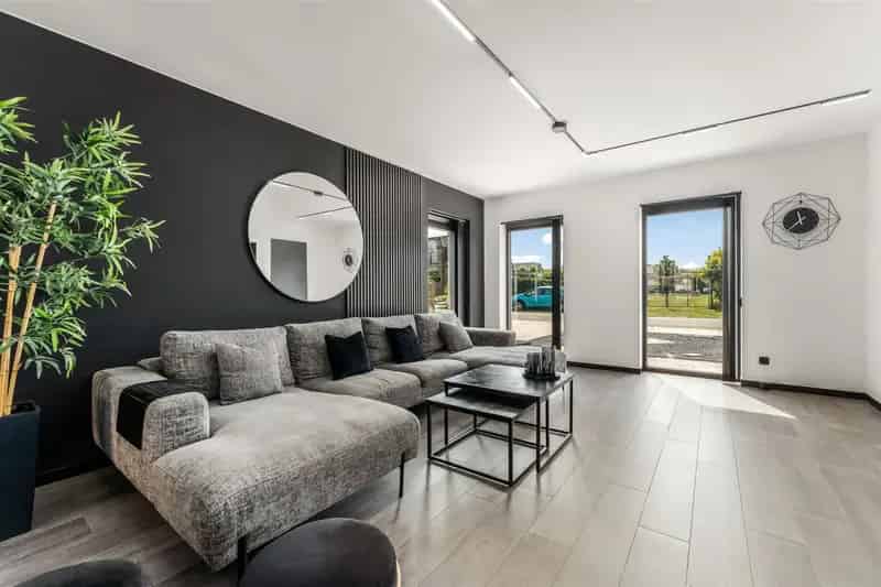Recente Woning 3 Slaapkamers Rustige Ligging