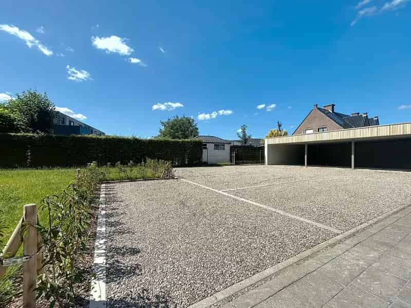 Kantoor te koop Wielsbeke 225m²