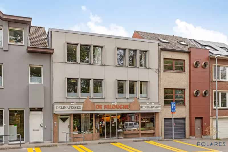 Handelspand met Ruime Woning te Koop Wilsele