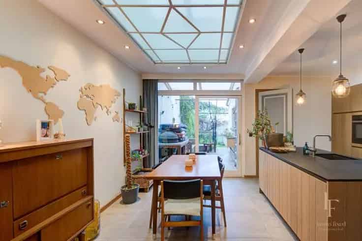 Herenhuis te Koop Merksem 5 slaapkamers