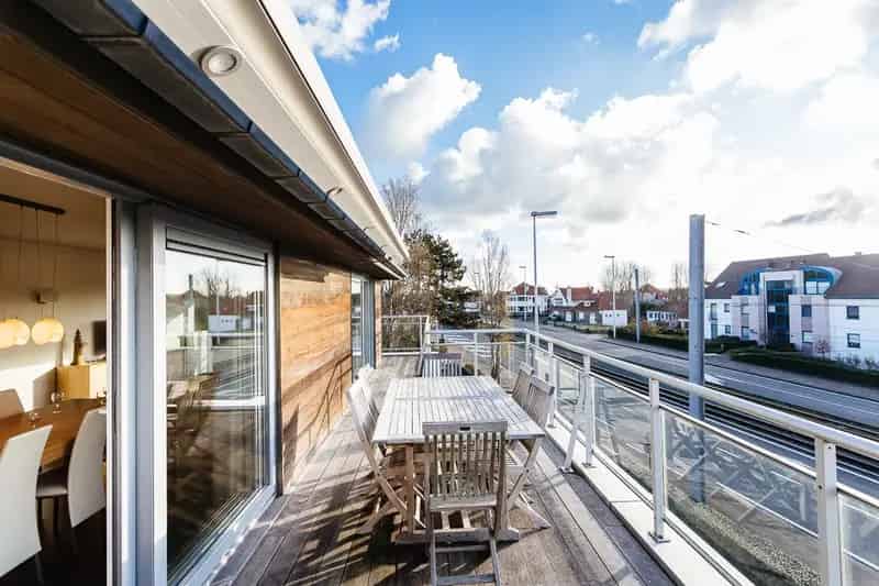Penthouse Appartement te Koop Maeterlinck Zee Centrum