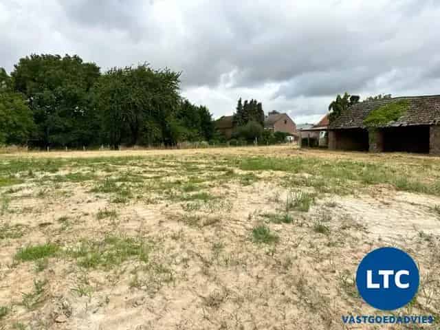 Bouwgrond Hoegaarden 16a 54ca 2 HOB of 1 Villa