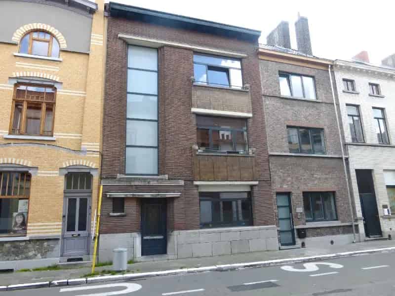 Appartement te koop gelijkvloers tuin garage