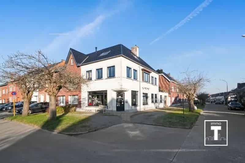 Handelspand 4 slaapkamers te Bevegem