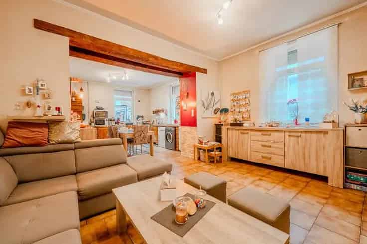 Huis Te Koop 2 Slaapkamers Garage Terras