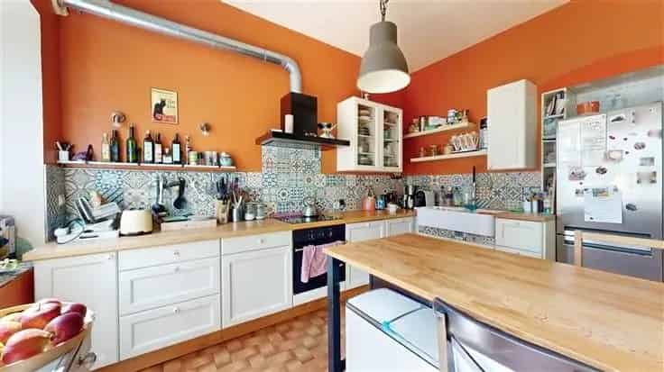Huis Te Koop Biesme: Gezinswoning nabij voorzieningen