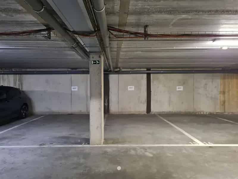 Ondergrondse Autostaanplaats te Huur Sint-Niklaas