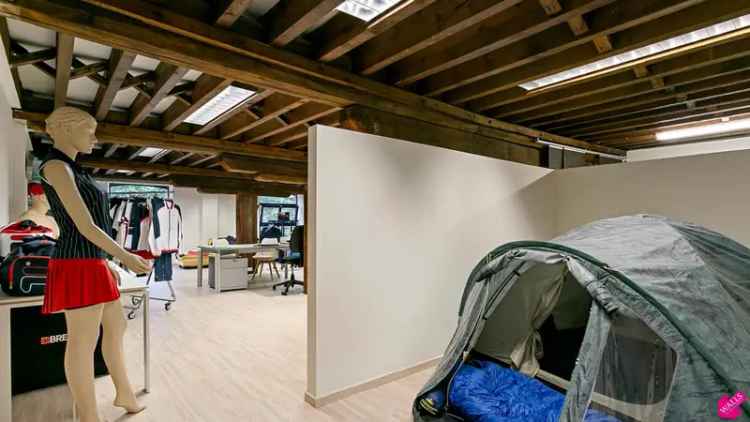 Kantoor te Huur Antwerpen Oud Pakhuis 121m²
