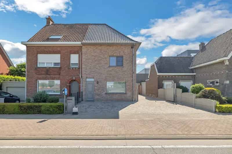 Instapklare gezinswoning prachtig uitzicht velden