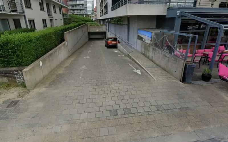 Afgesloten Garagebox Oostduinkerke Centrum