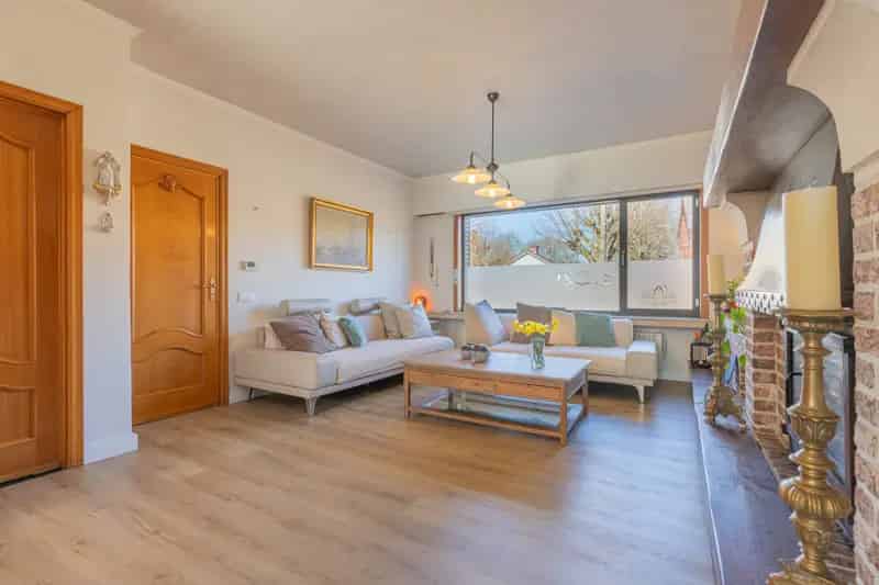 Huis te koop Rustige omgeving 3 slaapkamers Vernieuwd