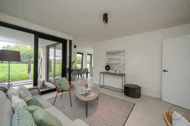 Appartement te huur Lommel: 2 slaapkamers, ruim terras, BEN-norm