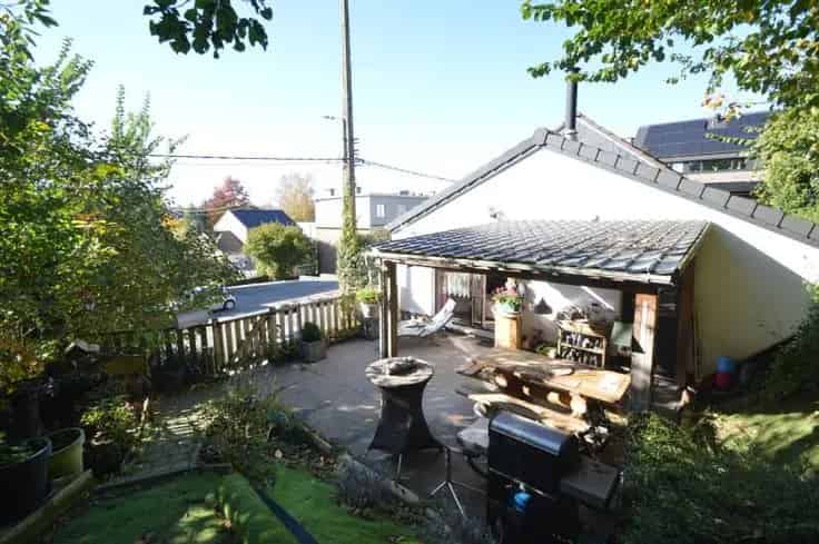 Huis Te Koop: Ruime gezinswoning met 3 slaapkamers