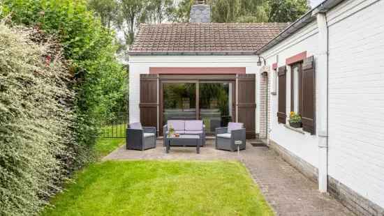 Ruime gezellige woning met prachtige tuin