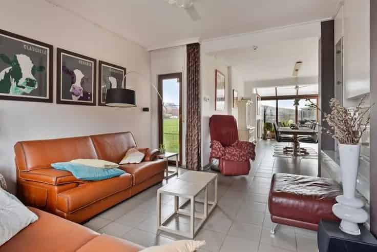 Huis Te Koop 5 Slaapkamers Grote Tuin Werkplaats 140m2