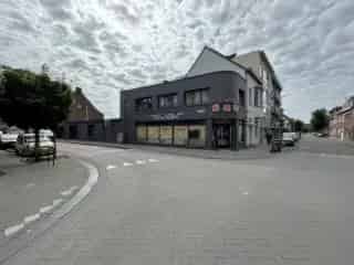 Handelspand Turnhout 150m² + 60m² Woonruimte