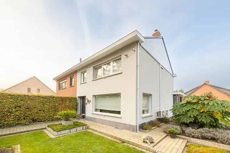 Huis te Koop Pulle 3 slaapkamers Instapklaar